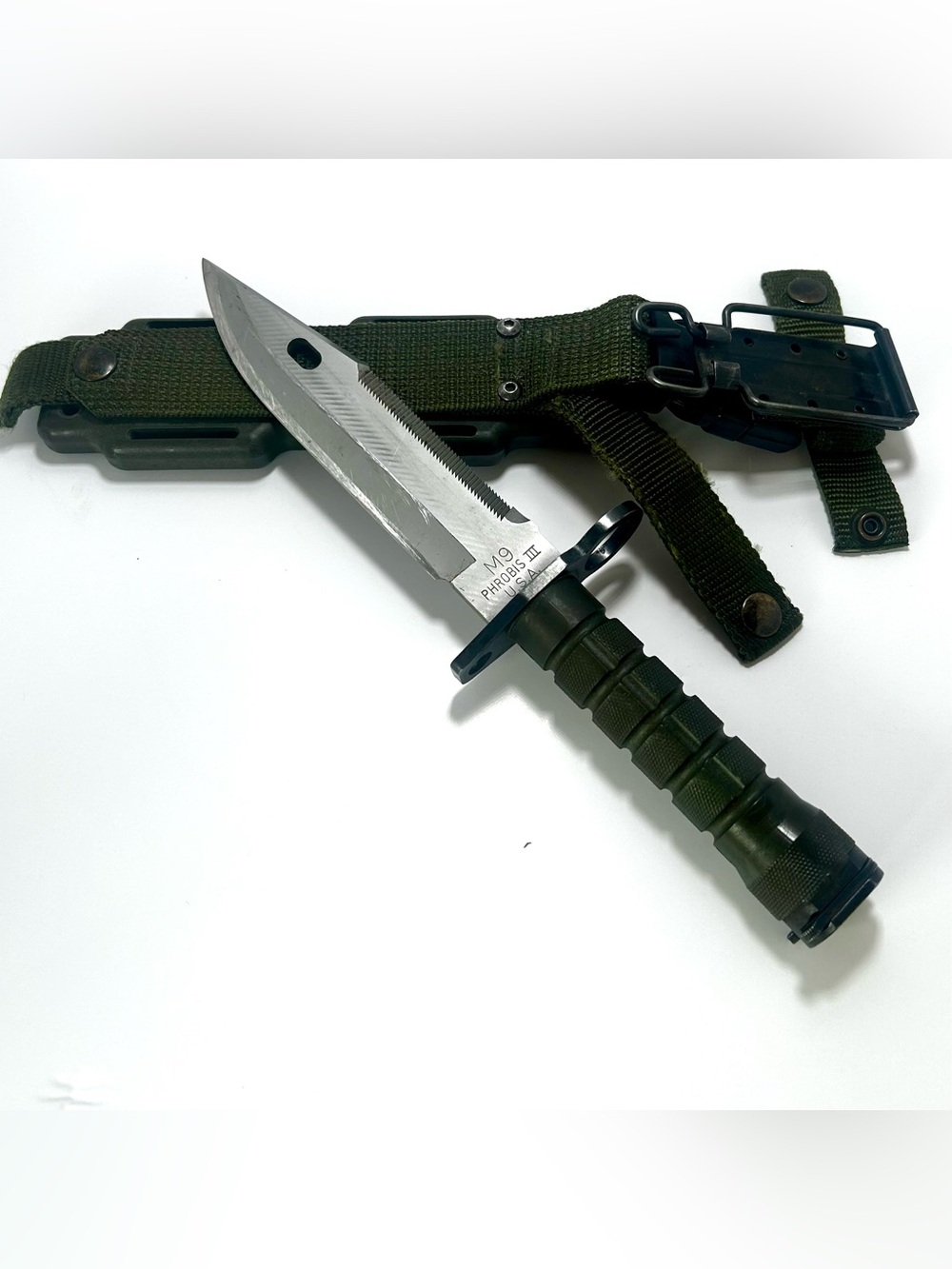 Vintage Genuine M9 PHROBIS 3 Knife With International Universal Military Holster